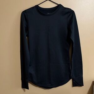 ClimateRight by CuddlDuds Women's Black Crew Neck Sweater